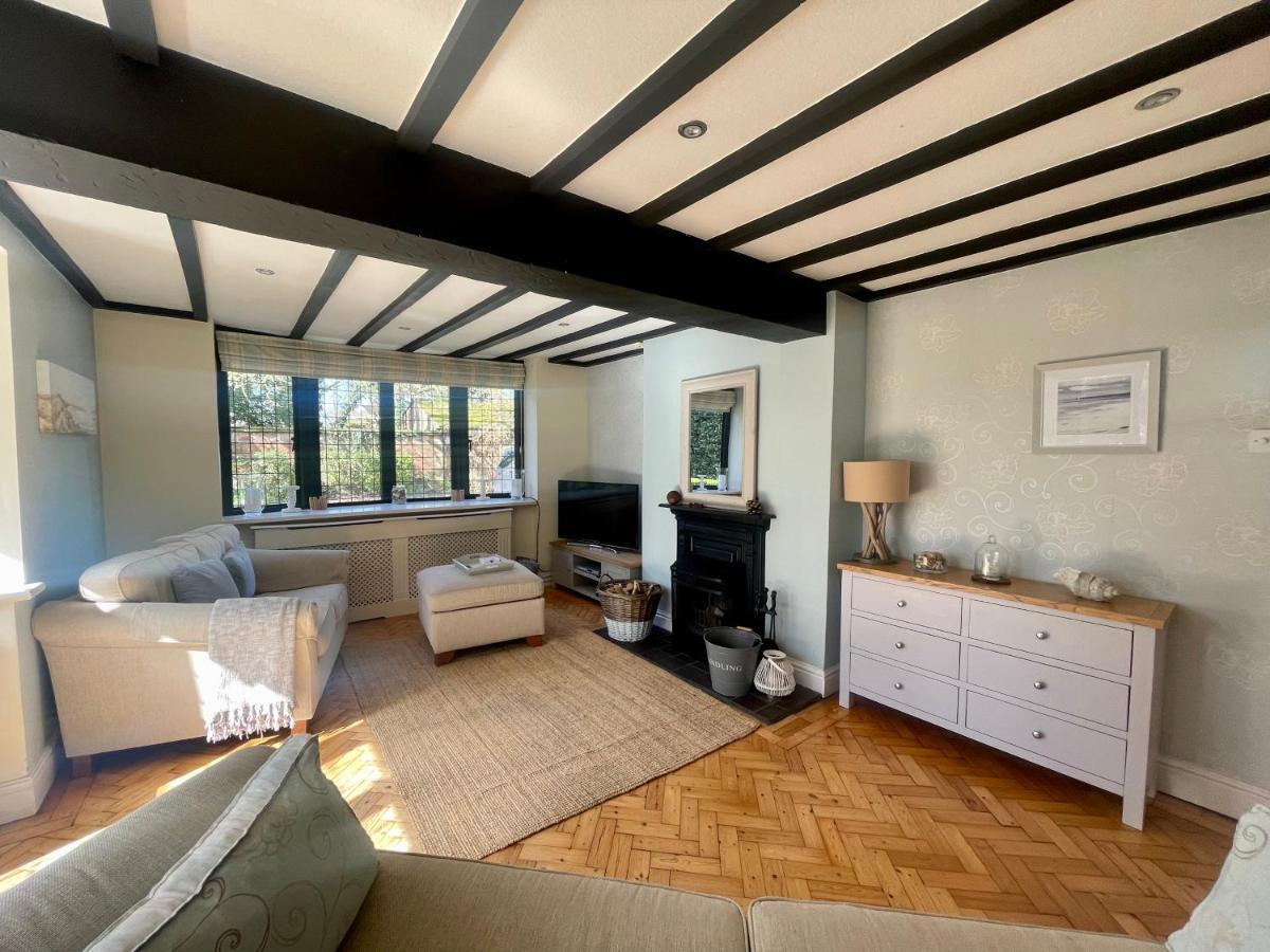 Thornton House Private Country House Thornton Hough Entire House Sleeps 6 Wirral Εξωτερικό φωτογραφία